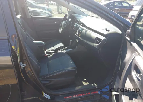 2015 Toyota Corolla S Plus z USA, uszkodzony, nr VIN 2T1BURHE9FC437074